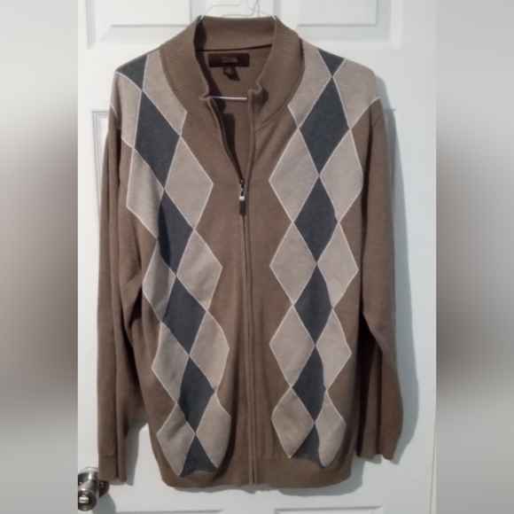 Tasso Elba Brown and Gray Argyle Cardigan - Picture 1 of 3
